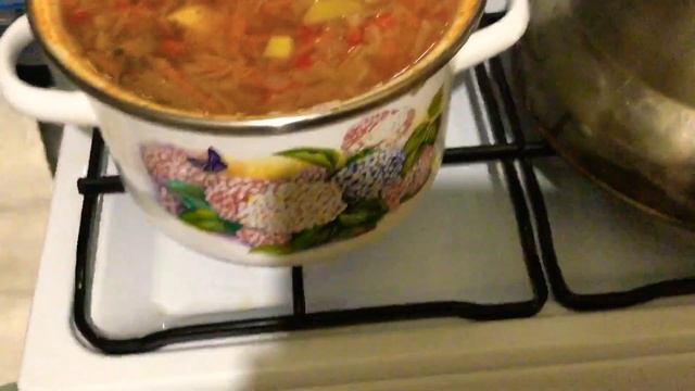 Варим щи из свежей капусты всем приятного аппетита кто кушает и отличного настроения 31.10+1 смотреть онлайн