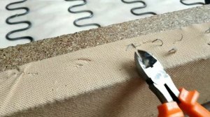 Ремонт   продавленного дивана  (много мебели) своими руками.