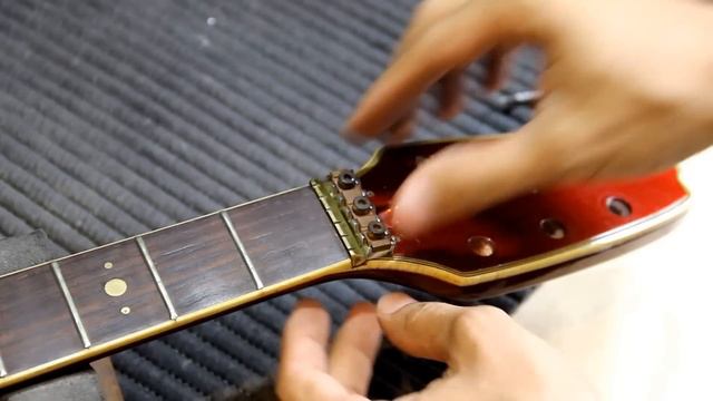 Guitarra Cort Desolation Star: Pintura + Troca De Trastes, Captação, Tarraxas. Luthier Brunelli