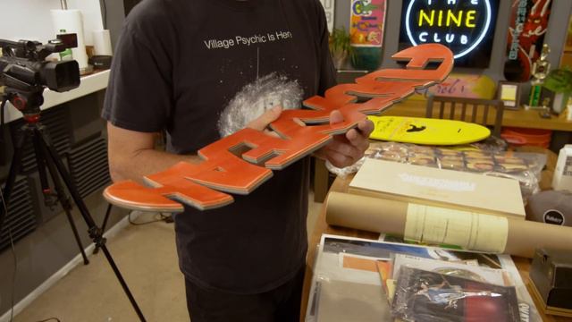 Rare skateboard memorabilia at The Nine Club | SkateHoarders | Roger Bagley | Season 2 Episode 1 смотреть онлайн