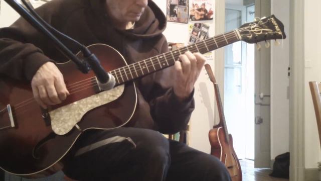 HOFNER vintage acoustic jazz смотреть онлайн