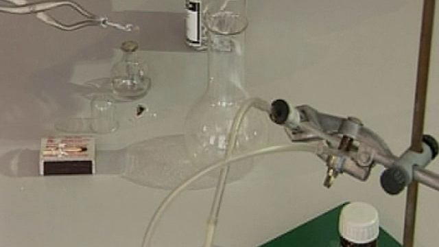 ГОРЕНИЕ МАГНИЯ В КИСЛОРОДЕ.ХИМИЯ.ХРОНИКА смотреть онлайн