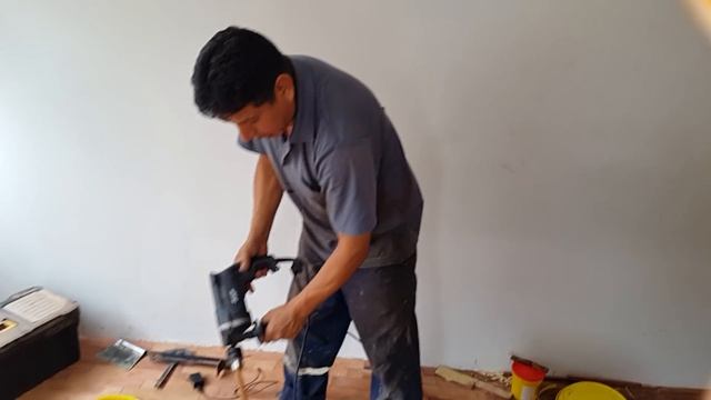 PEGANDO EL PARQUET CON PEGAMENTO FRIO 997332064/ OI4259172 LIMA PERU смотреть онлайн