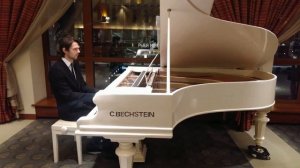 Заказать пианиста на welcome / Артисты на мероприятие