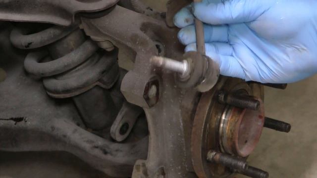 Ford Crown Vic sway bar end links how to install смотреть онлайн