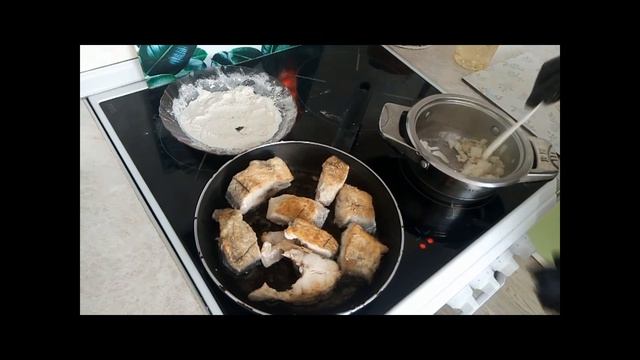ВКУСНАЯ Тушеная Пикша смотреть онлайн