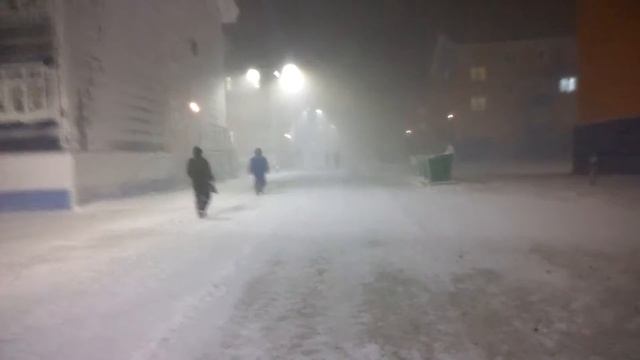 Буран в по поселке смотреть онлайн