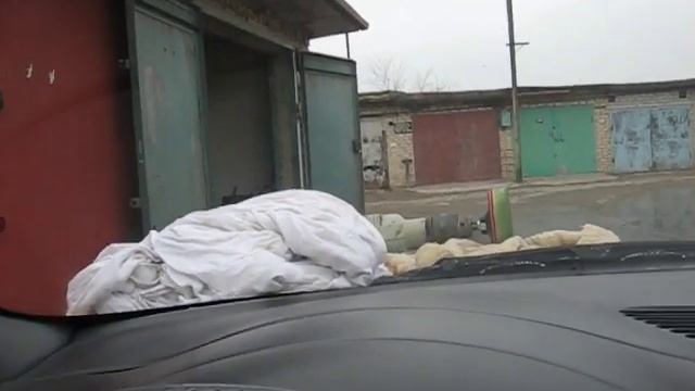 Полировка лобового стекла своими рукамиПолировка лобового стекла своими руками смотреть онлайн