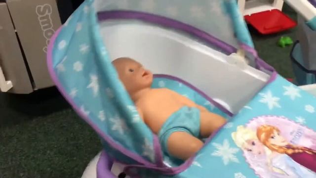Обзор детских колясок Smoby,Холодное сердце,Принцессы Диснея! смотреть онлайн