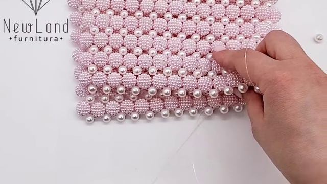 Мастер класс - комбинированная сумочка из шамбалы и жемчужных бусин смотреть онлайн