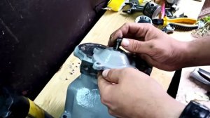 Как снять седла клапанов компрессор ЗИЛ