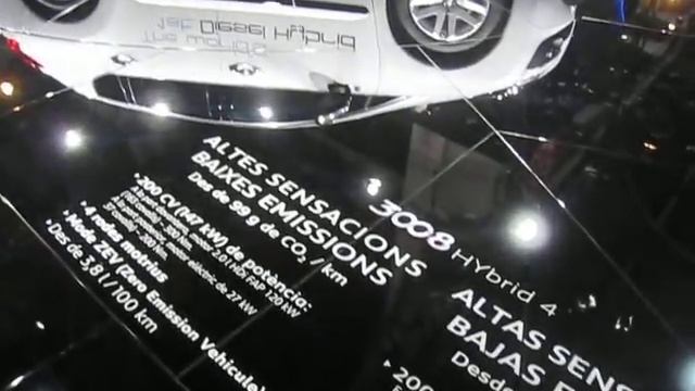 Peugeot 3008 Hibrido en el Salón del Automovil de Barcelona. смотреть онлайн