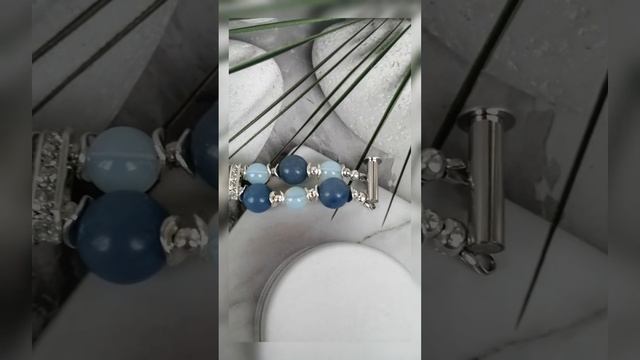 Браслет из голубого авантюрина #творческиймирхельги #эксклюзивныеукрашения #браслеты #авантюрин смотреть онлайн
