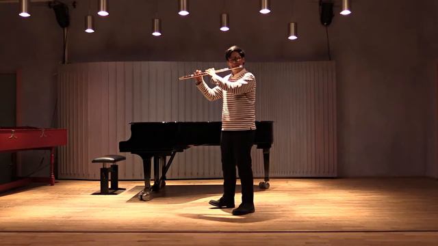 Johann Sebastian Bach : Partita a-moll für Flöte solo BWV1013 смотреть онлайн