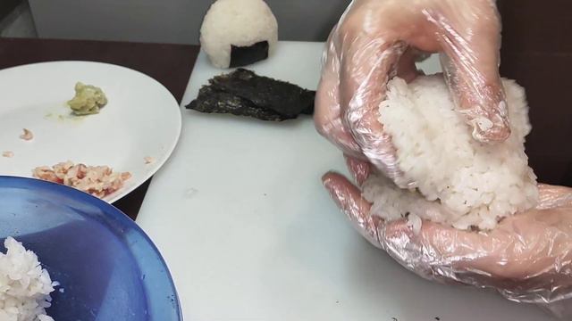 готовим японские Онигири おにぎり（御握り смотреть онлайн