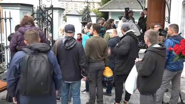 Вся Страна переживает за Народного Артиста смотреть онлайн