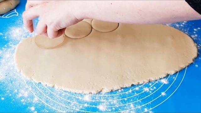 Рассыпчатое, вкусное , постное, печенье проще и быстее просто нет!Crumbly cookies! смотреть онлайн