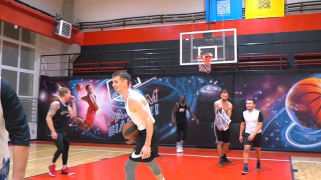 ALL STAR WEEKEND (ЧАСТЬ 2) - ГЕРОИ ПЛОЩАДОК смотреть онлайн