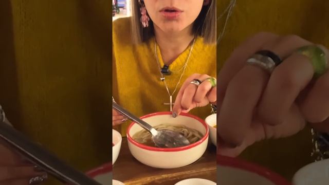 Как правильно есть суп / Обзор на канале смотреть онлайн