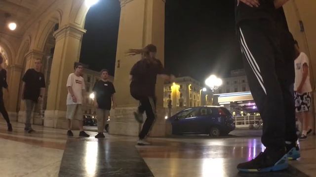 Freestyle session | Piazza della Repubblica смотреть онлайн