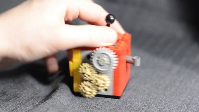 Как сделать ФИДЖЕТ КУБ из ЛЕГО! Антистресс! || How to do FIDJET CUBE from LEGO! Antistress! смотреть онлайн