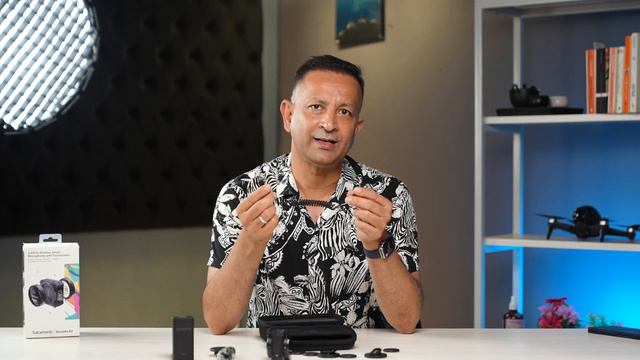 Saramonic BlinkMe B2 Wireless Smart Microphone with Touchscreen | Unboxing & Preview || Oliz Store смотреть онлайн