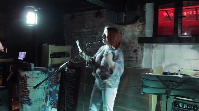 24-й поэтический СЛЭМ (бар ДРУЗЬЯ) смотреть онлайн