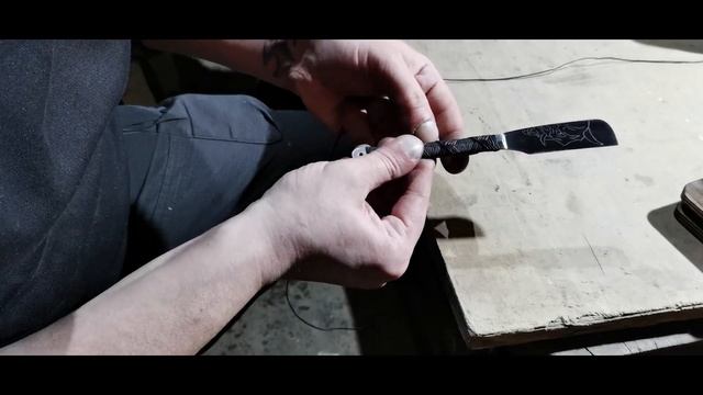 Бритва Kamisori (Камисори) восходящее солнце в красно-чёрных тонах! смотреть онлайн