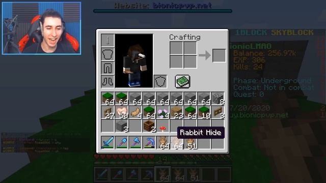 I built a INFINITE EMERALD FARM on 1 block Skyblock... (#8) смотреть онлайн
