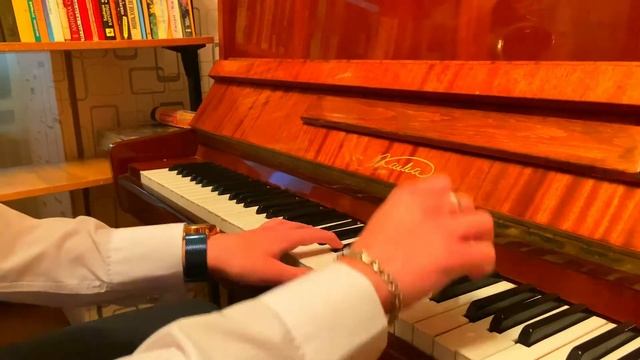 А. Пахмутова, дуэт "JazzLight" - "Старый клен" смотреть онлайн