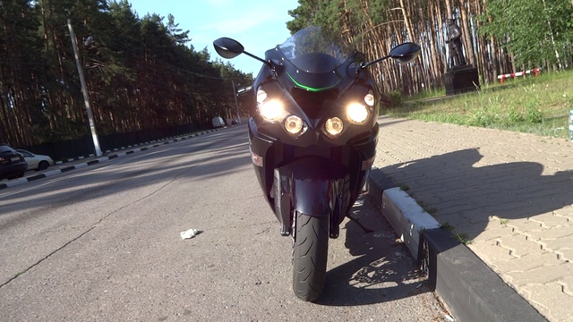 (18+) Angry Video Review Of My New Kawasaki ZZR1400 (ZX1400H) 2017, ABS [01.07.2017] Part 2 (18+)