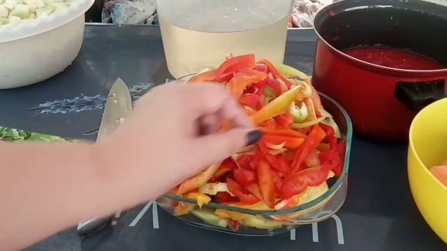 Лечо из кабачков. Вкусная заготовка на зиму. смотреть онлайн