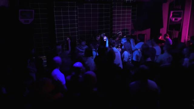 DJ Erik & MC V - Live at Big Rewind: Breakbeat (RNDM 13.02.2021) смотреть онлайн