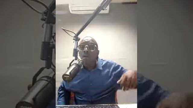 Wakh Sadioss les 30 Mnt de Babacar Mbaye Bams смотреть онлайн