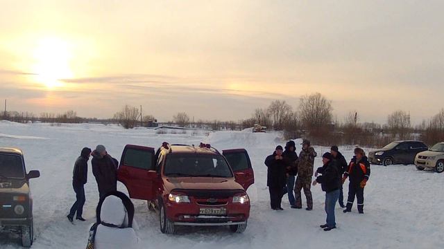 сколько народу влазит в Шниву смотреть онлайн