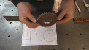 Червячный редуктор своими руками! Простой способ!