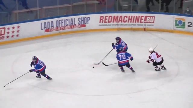 «Омские Ястребы» снова уступили «Ладье» смотреть онлайн