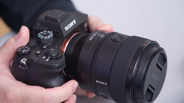 【ついに出た！】待望のソニー最上位レンズFE 50mm F1.2 GMが登場！ смотреть онлайн