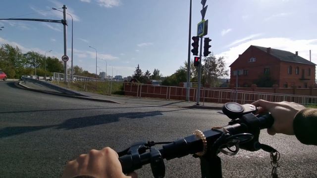 Покатушки на электросамокате kugo m5 смотреть онлайн