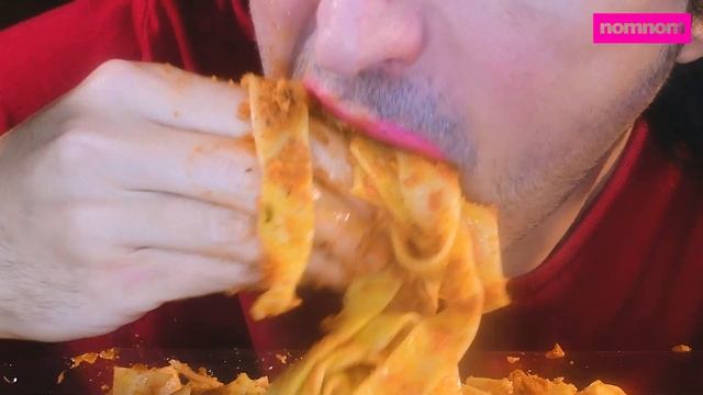 ASMR Eating MESSY NOODLES And Garlic Bread Knots ! * Mukbang No Talking * Nomnom