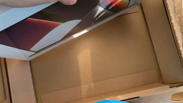 Macbook Pro 16 M1 MAX 10CPU 32GPU 32GB 1TB SSD Space Gray смотреть онлайн