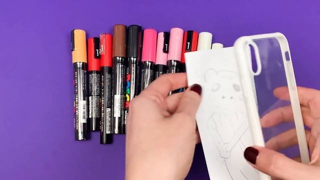 Как нарисовать Свинку ПИГГИ на чехле от мобильного? Piggy Roblox DIY POSCA смотреть онлайн