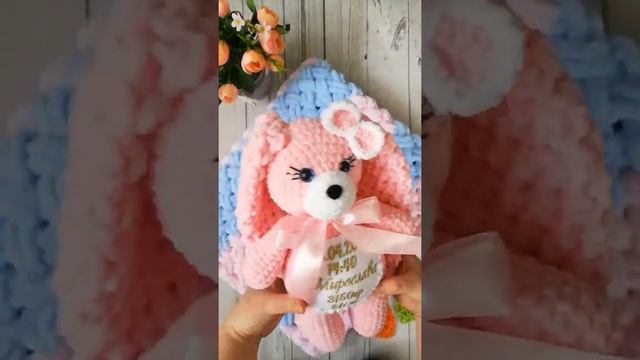 Вязаный комплект для новорожденных: плед и зайка смотреть онлайн