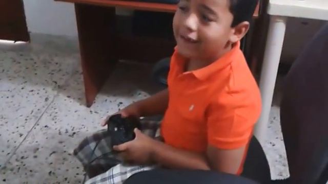 Migue jugando Fifa 14 wii Parte 1 смотреть онлайн