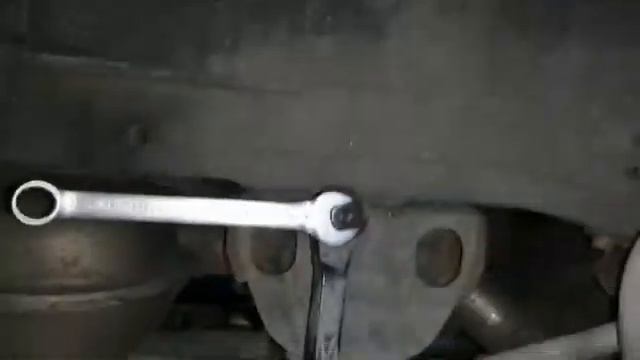 ?Hyundai Matriks замена задних стоек амортизаторов, пружин? смотреть онлайн