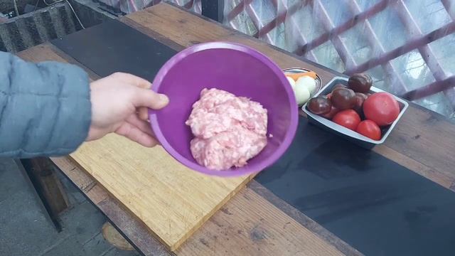 Фаршированные макароны в томатном соусе смотреть онлайн