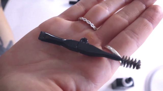 Applying Fitcover Makeup Before Hitting The Gym смотреть онлайн