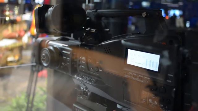 NAB 2011 Live - Sony 3D EXCAM EX Camcorder смотреть онлайн