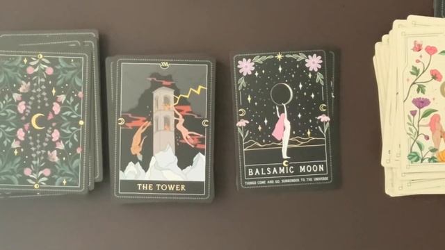 Moon Witch Tarot ? Moon Witch Oracle смотреть онлайн