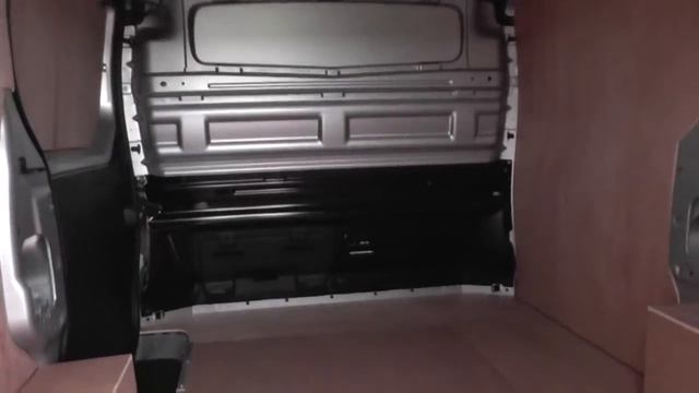 Renault TRAFIC SL27 dCi 120 Sport Nav Van U41759 смотреть онлайн